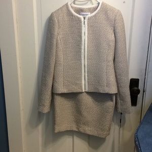 NWT Calvin Klein Suit Size 2